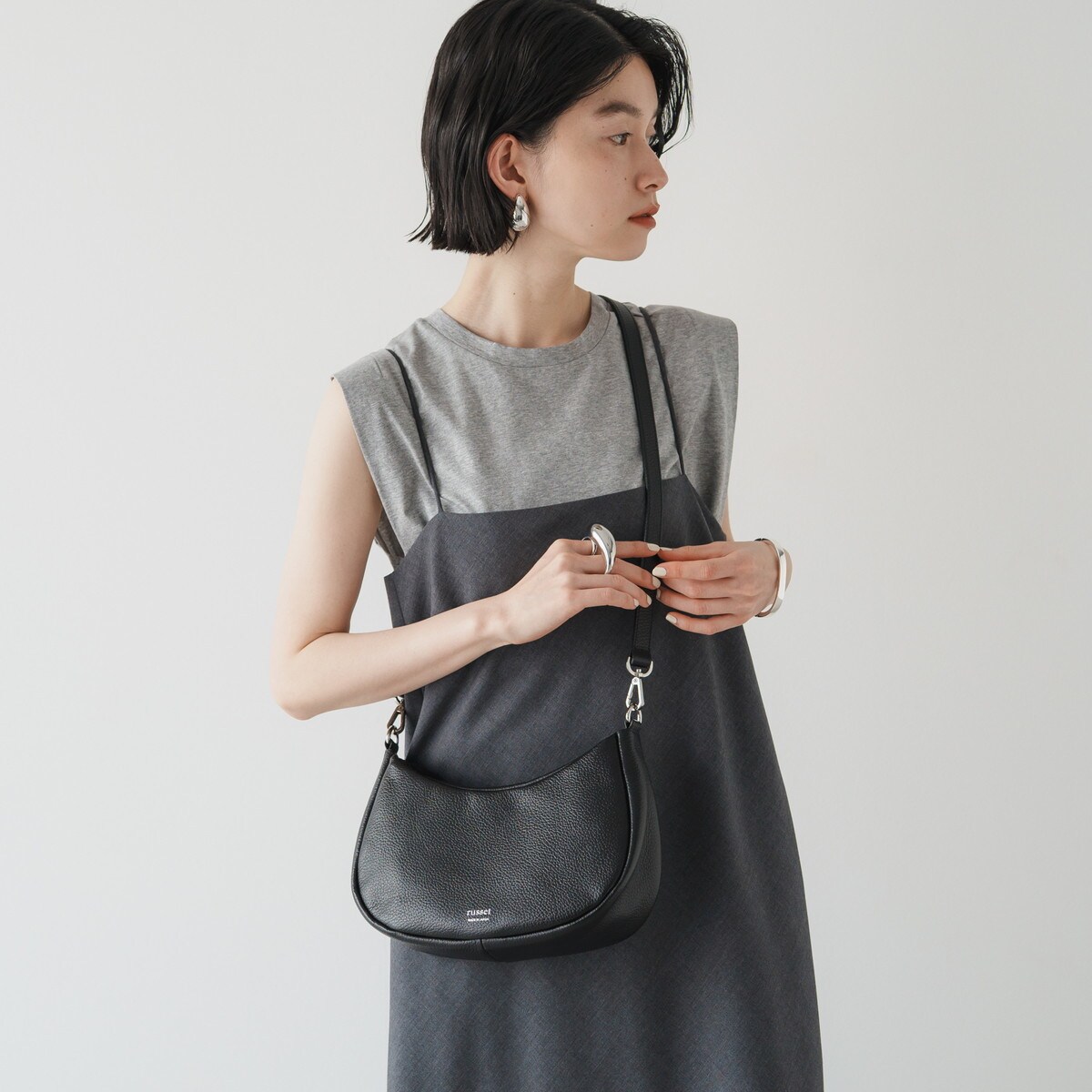 russet ハーフムーン2wayショルダーバッグ ブラック russet（ラシット）の「WEB限定 ハーフムーン2wayショルダーバッグ