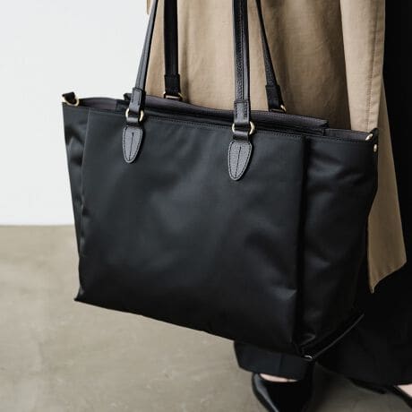 [^:RUZ1051221A0004]y15C`PC[\zdg[gobONlCdobOnh̃fUCVɍēoI-fUC-15C`̃m[gp\R[łقǁAו̑ɂrbOTCYB߂̃nh͌ɂ₷At̃xgŃV_[obOƂĂg܂B܂Ԃďd˂nh͈芴ATChɓ|̂ŃV_[̎ɂ聝|PbgA{gz_[AAeȂǃrWlXgɊ@\tłB-f-ylCr[zmOWK[hDŕ\ĂA㝛H{Ă܂ByubNzVbgƎJiCTenBxAyď_炩̂łB|PbgO|PbgF|Pbg~2(OɃI[v|Pbg~2)|PbgFI[v|Pbg~2At@Xi[|Pbg~1A{gz_[~1s[̖ڈtEziRUZ1032181A0002jFt@Xi[|PbgɎ[\E500mlybg{gF{gz_[Ɏ[\Em[gp\R(15C`) FC[ɃWXgTCYŎ[\EA4t@CF|PbgECɎ[\Made in Japan---------------------------Cɓo^߂Ă܂EîCɓo^FJ[̍ēגʒmE݌ɐP_̒ʒmEZ[ʒm󂯎܂BEuĥCɓo^FV쏤iēׂȂǂ̃uh̏󂯎܂B