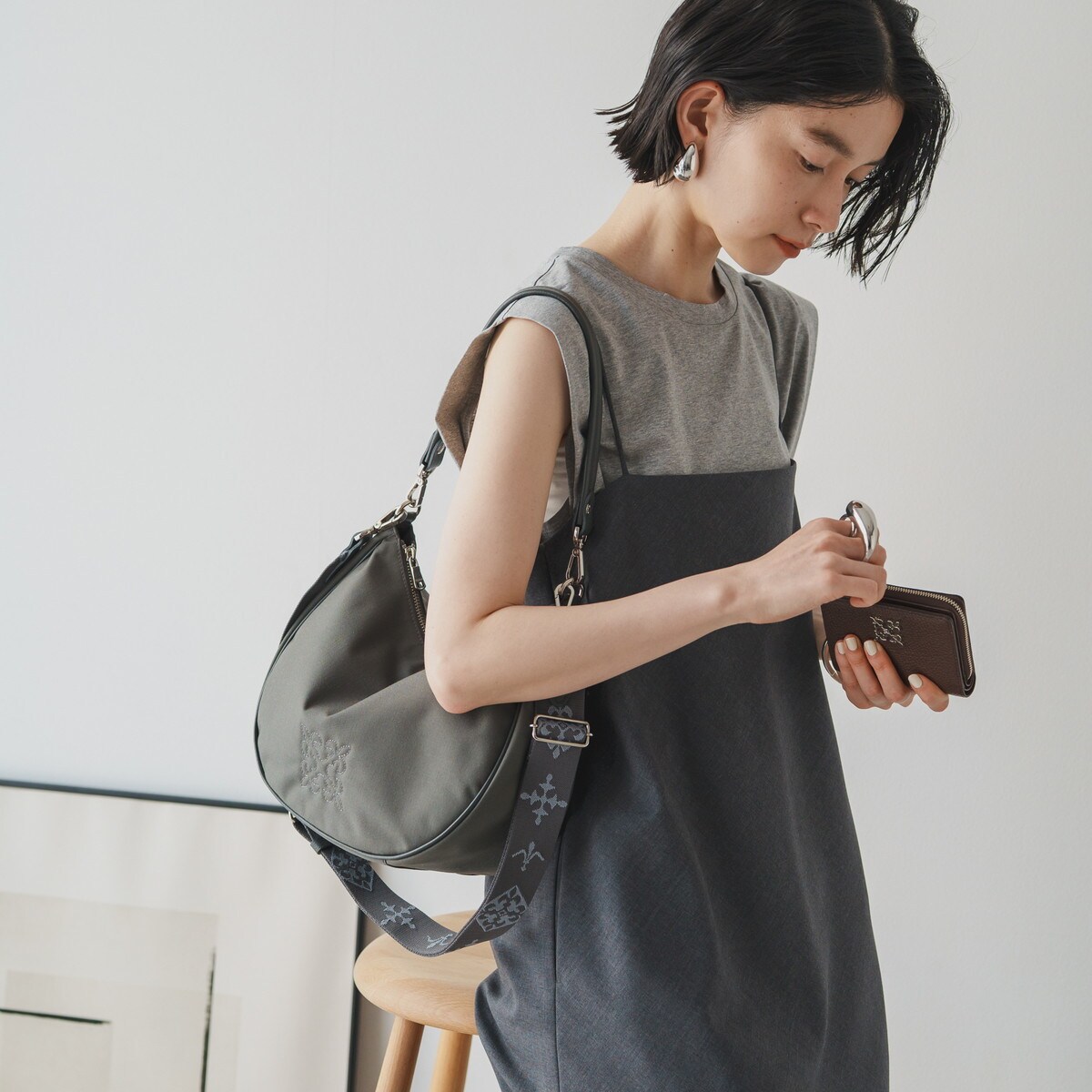ラシット ショルダーバッグ ナイロンの人気商品・通販・価格比較