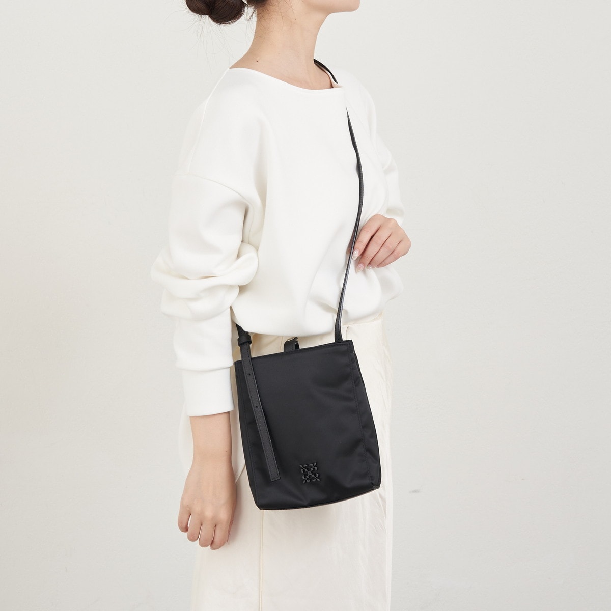 美品✨ラシット　キルティングワンショルダーバッグ　SF-240 肩掛け　ナイロン 美品✨ラシット キルティングワンショルダーバッグ SF-240
