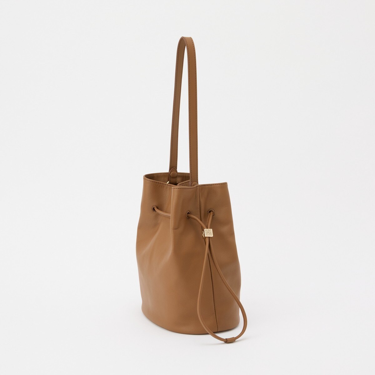 未使用に近いラシット レザー4way巾着ショルダーバッグ russet russet 
