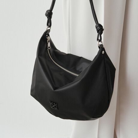 [^:RUZ1052222A0010]2025AWgƌhƁgȂꊴhA2WAYobOBVvȂ肰ȂfUCŁAʋ΂ɂIt̓ɂByƋ@\˔Aɂ傤ǂ_łByfUCzۂ݂_炩ȃtHɁAіڂANZgɂnhڂ䂭fUCB2ނ̃XgbvtŁAV_[E΂߂2WAYŎgp\łB㕔̓WbvJdlŉו̔яohAXg[gȃt@Xi[ŊJ߂X[YBĉiCfނiȈۂvXAꂢ߃X^Cɂ݂܂By|CgzEʋ΂ɂxɂg₷AVviȌځE|^΂߂2WAYdlŁAוKɁENEYiCfނŌyʂ≘ɂAɍœKEقǂ悭ۂ݂̂tHŁA_炩ƂƊ𗼗EU[xǧіڃfBe[Ax[VbNȒɂ肰ȂvXydlzEVo[EJ₷̃t@Xi[ԌEO\2{̃V_[xgt2WAYE|PbgFI[v|Pbg~1EO|PbgFt@Xi[|Pbg~1yfށzVbgƎJiCTenuNEYiCvBxAyď_炩̂ŁATeD̏iȌ򊴂oĂ܂Bn\ʂɎ㝛H{Ă邽߁ẢJ≘ɋ̂ꂵ|CgByJ[WJzEubNiBlackjc򊴂邽ߏdȂ肷AǂȃX^Cɂiɓރx[VbNJ[BECgO[iGrayjcR[fɒ悢邳vXB炵ojAXJ[BEJ[LiKhakijcTVcƍ킹ăJWAɁBs[Xƍ킹ăLC߂ɂBA[XJ[ŃVbNȕ͋CɁB----------------------------------------------------Cɓo^߂Ă܂BEîCɓo^FJ[̍ēגʒmE݌ɐP_̒ʒmEZ[ʒm󂯎܂BEuĥCɓo^FV쏤iēׂȂǂ̃uh̏󂯎܂B