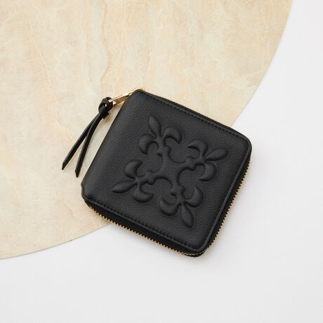 [^:RUZ1052281A0005]y2025AWzmÕG{XۓIȃfUCɁAEht@Xi[ŃX}[gȈۂvXBV[Ỹn[tEHbg┖AobO̒ł΂ɂXȐ݌vłBt@Xi[ɂ̓U[̃O̗pAJ₷fUC̃ANZgɂVvȂ炱肪AɊYRpNgȃEHbgłBPOINTE݊̂郂mOG{XE炩㎿ȃU[gpE[𕪂₷J[h|Pbg&{bNX^KꁃdlD~1J[h|Pbg~4K~1t[|Pbg~3J[\LEubNiBlackjEO[WiGrayBeigejyӎzE{vgpî߃V̂镔ALY镔ƁAɂĐ܂ꂽ̌̂Ȃł͂̌܂BEvv̕\͂Iт͂ł܂B\ߓVRfނł邱Ƃ̏エߒ悤肢܂BE܂G▀CɂFmւ̐Fڂ肪\܂B----------------------------------------------------Cɓo^߂Ă܂BEîCɓo^FJ[̍ēגʒmE݌ɐP_̒ʒmEZ[ʒm󂯎܂BEuĥCɓo^FV쏤iēׂȂǂ̃uh̏󂯎܂B