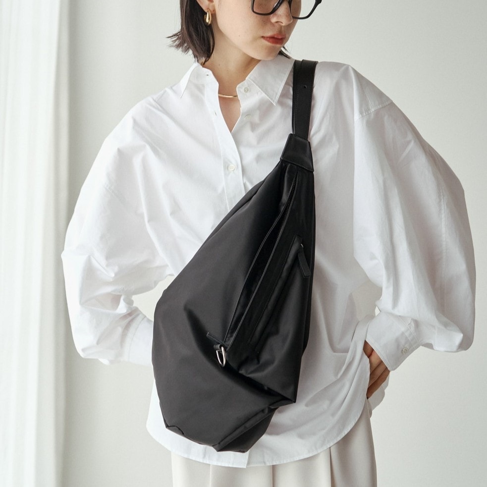 ラシット　ボディバック Russet（ボディバッグ/ウエストポーチ）のフリマアイテム一覧