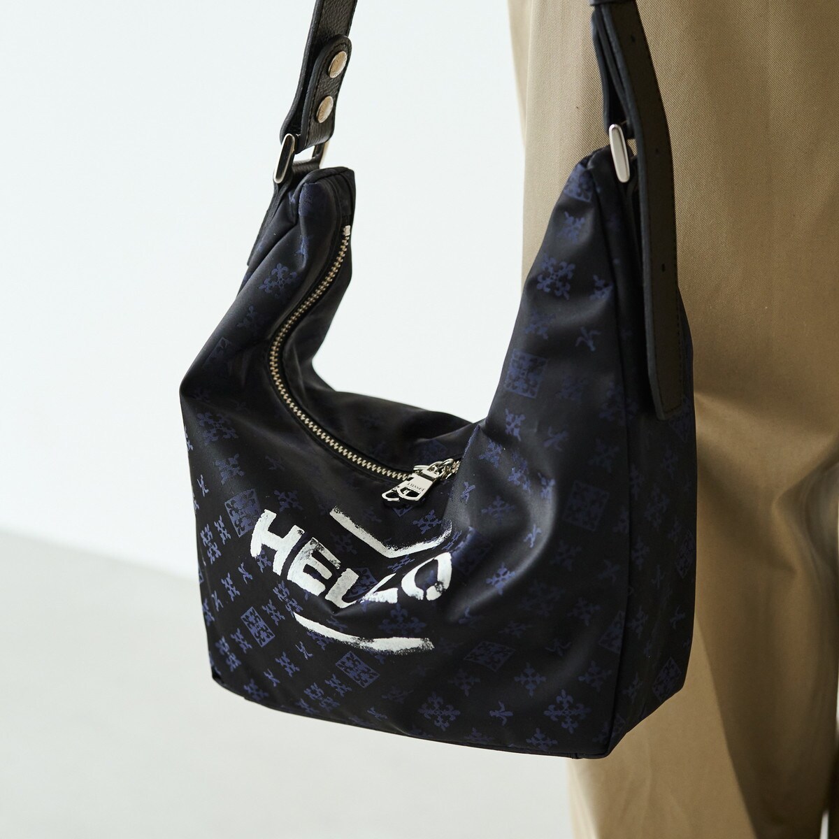 ステンシル風プリント ナイロン2WAYミニショルダーバッグ(SF-270