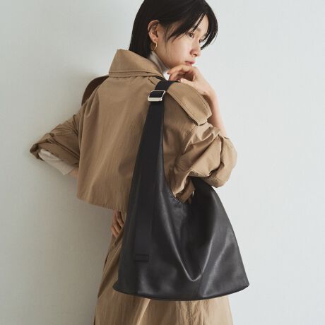 [^:RUZ1052422A0004]2025AW傫߃TCYł[ł郌U[V_[B̂\tgU[ґɎgpAVvȂ݊̂tHɎdグ܂BiCxg݂̒ɒłAV_[΂ߊ|܂ŕLΉ܂ByfUCz㎿ȃU[̕ƁAiCxǧy▭ɒaLTCYobOBA4ނ^ubg܂Aʋ΂ɂfC[ɂ􂵂܂B́AėĔzuI[v|Pbg2ɂAJ̃}Olbg܂܂łoꂪ₷dlɁBɁAʂɂ̓ybg{gp|PbgAfUCłȂ@\ʂɂSzvX܂By|CgzEA4ΉŒʋ΃obOƂĂ߁EiCxg͒\ŁAV_[^΂ߊ|ǂɂΉEybg{g|PbgtŁApE}Olbg܂܂łANZX₷\EU[̗iőlۂۂɁydlzEFI[v|Pbg~3i1͑ʃybg{g|PbgjAt@Xi[|Pbg~1EJɃ}Olbgyfށz{̋vgp\tgU[Byʂŏ_炩AG肪炩BRȃV킢[߁Agقǂɕ܂ByJ[WJzEubNiBlackjcǂȃX^CɂiɓށAx[VbNȃubNBEO[WiGrayBeigejc炵oAۂ^jAXJ[ByӎzE{vgpî߁AVLYȂǈ_Ƃ̌̍܂BEv̕\͂Iт܂BVRfނ̓ƂĂBEG▀CɂFEFڂ肷\܂̂łӂBMade in Japan----------------------------------------------------Cɓo^߂Ă܂BEîCɓo^FJ[̍ēגʒmE݌ɐP_̒ʒmEZ[ʒm󂯎܂BEuĥCɓo^FV쏤iēׂȂǂ̃uh̏󂯎܂B