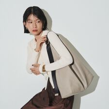 ラシット(russet)のレザーホーボーバッグ L(CE-1654)