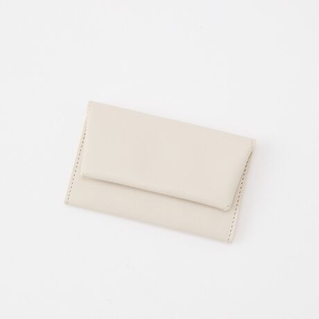 [^:RUZ1052489A0001]2025AWVvŐꂽۂȂAǂ炵郌U[hP[XBh̏łRƎ茳āArWlXV[ɂ肰ȂY܂ByfUCzԂfUC邱ƂŁAJ[hP[Xɒ悢ANZgvXBʓIȃTCY傫߂ɐݒ肵AhJ[hՂ[ĂtHȂ݌vłBgꂽƂ̔ɂAԂ̂ӂ݂Ɩ{̗̂̊a悤dグ܂By|CgzEIȃtbvfUCŃVvȂiȈہEՂ[Ă`ɂTCYEhP[XƂĂ͂AJ[hP[XƂĂEgꂽԂłtHL[vydlzEJFXibv{^EFC|Pbg~1At[|Pbg~1yfށz{̋vgp\tgU[Byʂŏ_炩G肪ǂARȃV킢[߂܂BgقǂɕA̕\ɈĂ̂͂łByJ[WJzEubNiBlackjEAC{[iIvoryjMade in Japan----------------------------------------------------Cɓo^߂Ă܂BEîCɓo^FJ[̍ēגʒmE݌ɐP_̒ʒmEZ[ʒm󂯎܂BEuĥCɓo^FV쏤iēׂȂǂ̃uh̏󂯎܂B