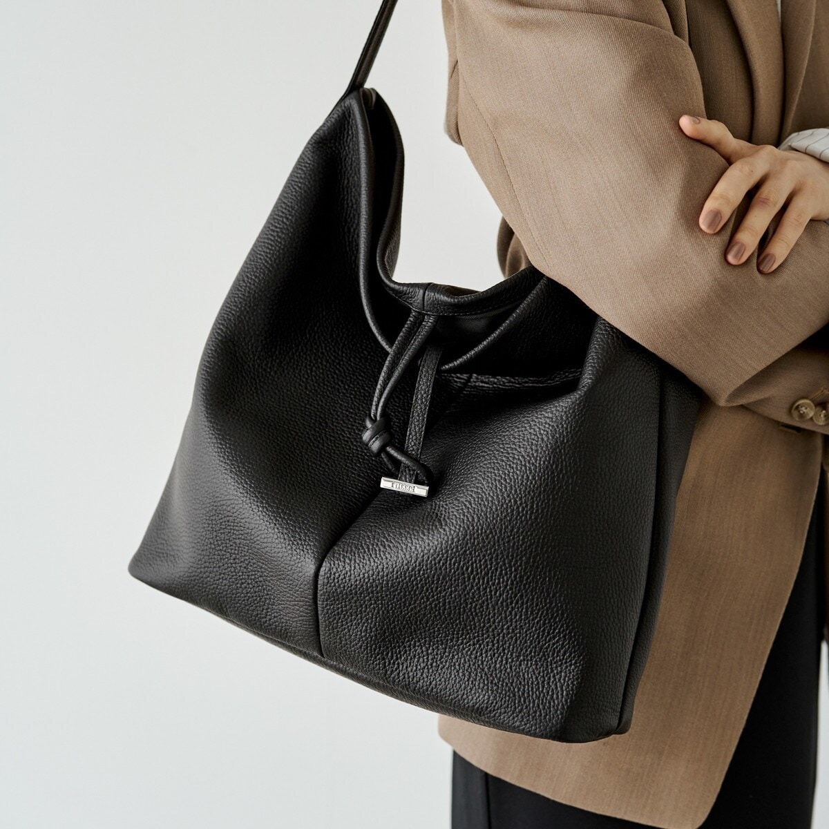 2025SS新作】レザーハーフムーンミニショルダーバッグ(CE-1525