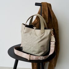 ラシット(russet)の《WEB限定》コーデュラナイロン2WAYミニトートバッグ(CE-1673-WEB)