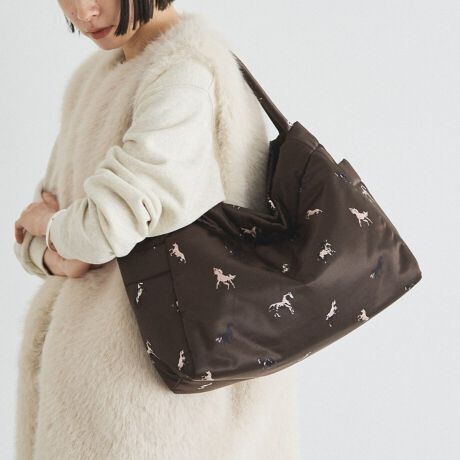 [^:RUZ1061122A0002]y₩ȃNEYiCWOODLANDERȂł͂̕i悭fz[Xvgg[gobOB_炩fފƒ悢nAg₷傫߃TCYȂAől炵iYdオłByfUCzA4܂鉡tHɂ̃g[gobOقƂǎgȂg^XhdĂɂAy₩ŃN[ȈۂɁBD̃iCɃz[X`[t肰ȂYYAi悭Ă܂By|CgzEA4pIȃTCYŁAʋ΂ו̊OoɂETChɂ̓I[v|PbgtB500mlybg{g[łAo₷@ybg{g[̓CւA4[Ȃꍇ܂EiČy𐶂AS̏ȂSnEWOODLANDERȂł͂́AؔɂȂ肷ꂽۂł܂Ƃ܂z[XvgydlzEJF}OlbgEOFI[v|Pbg~2iTChjEFI[v|Pbg~1At@Xi[|Pbg~1E̓}OlbgƃM{V݂̂gpyʃfUCiVo[J[jyfށzuhIWĩNEYiĆA[݂̂锭FƏiȉ́ByvŝɂDAfC[ɂꂢ߂ɂ}b`܂BVvȑɎ邾ŁAقǂ悢vXByJ[zElCr[iHorse/NVjc[݂̂lCr[Ƀz[Xvgf闎zFBmIŏiȕ͋CŁALV[ɂȂ݂܂BEuEiHorse/BRjc[݂̂ubNz[X߁AsIŃ_ȈۂɁBzCg̃U[p[cyYAX^CbVɁBMade in Japan----------------------------------------------------Cɓo^߂Ă܂BEîCɓo^FJ[̍ēגʒmE݌ɐP_̒ʒmEZ[ʒm󂯎܂BEuĥCɓo^FV쏤iēׂȂǂ̃uh̏󂯎܂B