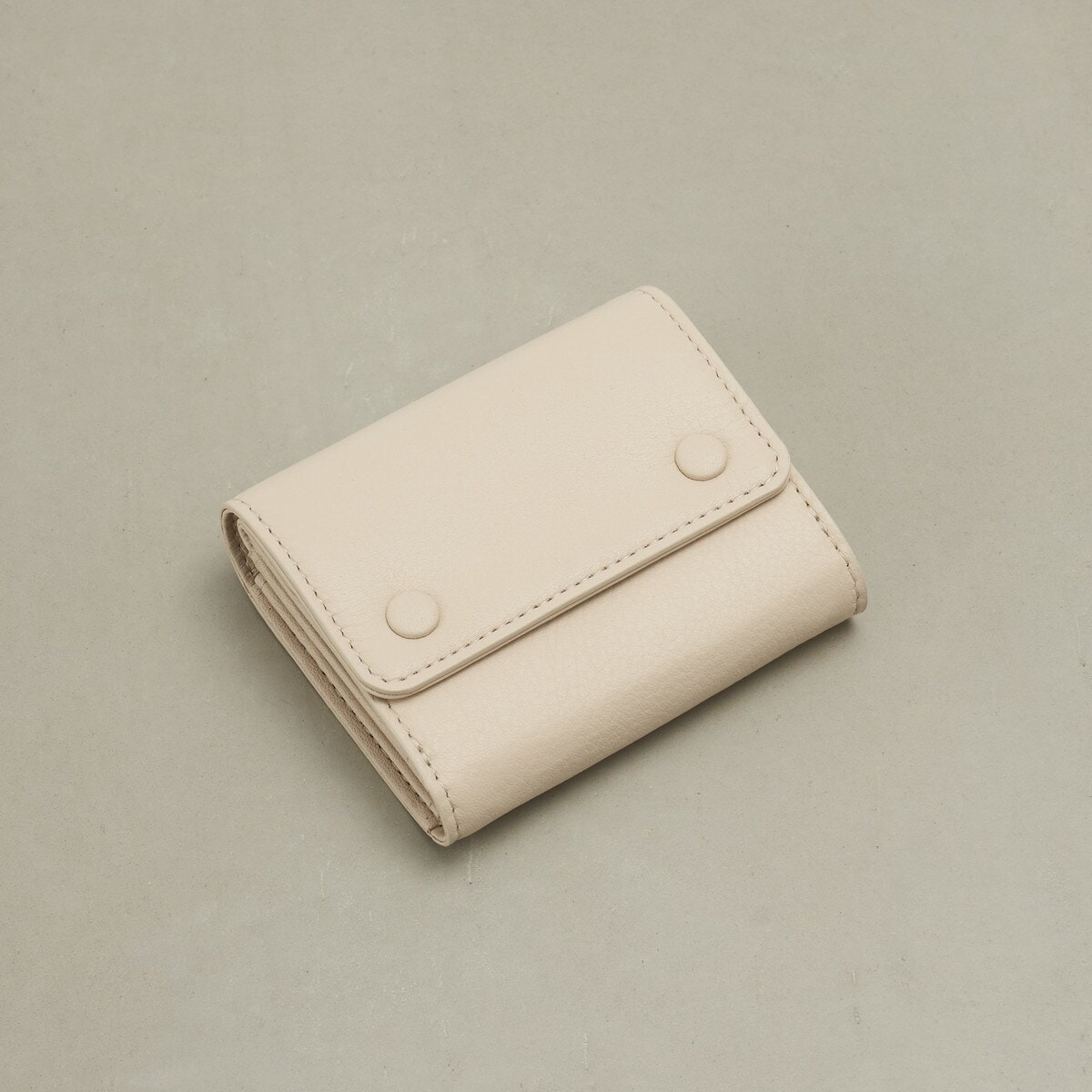 シンプルプラスミニウォレット(SO-442) | ラシット(russet) | マルイ
