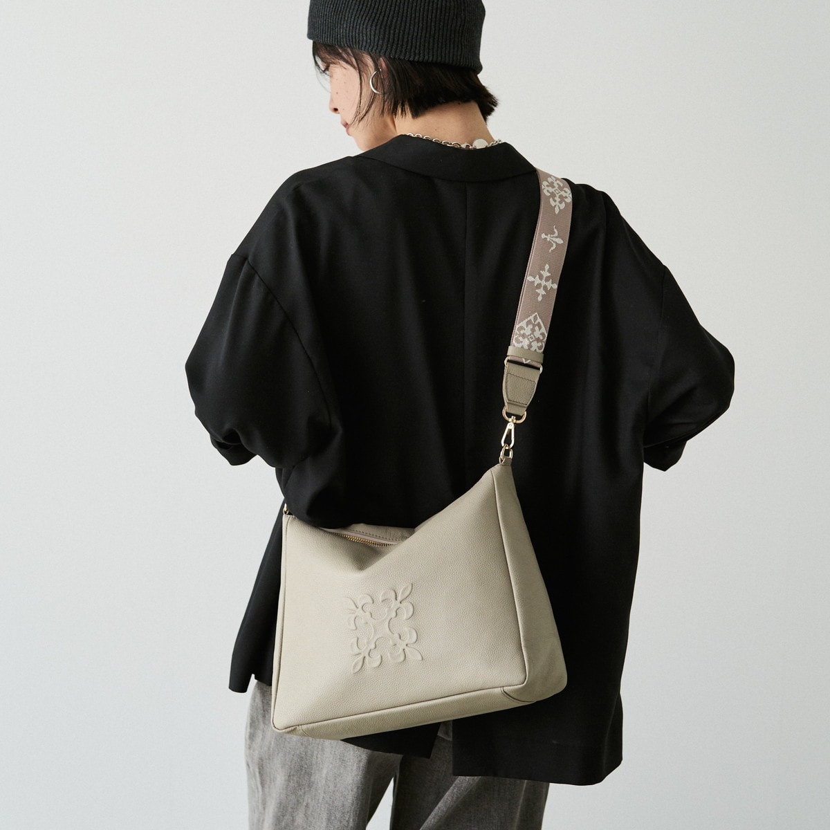 仕切りあり］クラウズナイロン 縦長2WAYショルダーバッグ(CE-1623