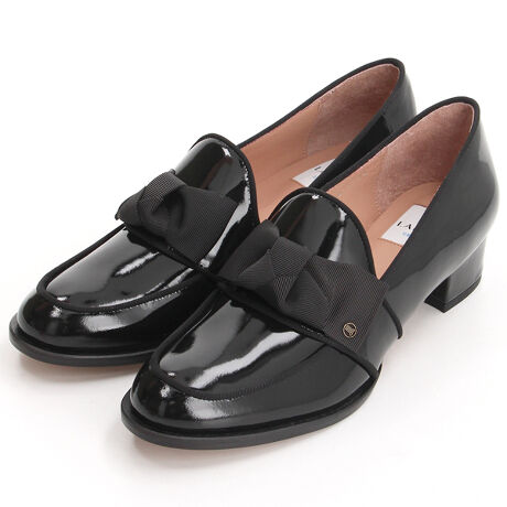 o I u[炵{`[tANZgɂȂI[ZeBbNȎdオ̃[t@[BEhgD́Aւ̗DƏ炵͋CĂꂻB[߂̃Jbgƒ߂̃q[́A芴̂闚Sn҂łłB[^:542877]