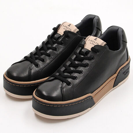 ݊̂\[Iȃ[XAbvXj[J[BvbgtH[ɂȂĂ̂ō፷ȂX^CAbv҂łAX|[eB[ȃfUCŃR[fBl[g̃ANZgƂĂ҂BڂŷŒԂ̂oɂ߂łB[^:542891]