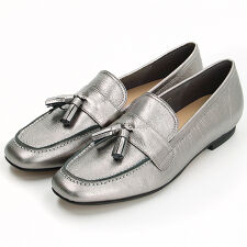 ツモリチサト ウォーク(tsumori chisato WALK)のソフトタッセルローファー