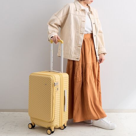 [^:05511]̗X^CɊY@\ƁAj킸g₷{̃J[fUCvXX[cP[XV[YAuRRgvBfUCƋ@\̂ЂƂЂƂɗƑfGɁAƉKɂȂACfAl܂Ă܂BwdԂ̒ȂǍGꏊłX}[gɎ^ׂAĒVGbg̃gN^CvB1[݂͌̂ו̂܂܎[ł̂ŁApbLȎIL܂BGLXph@\t36/44L^Cv́A1`3x̗sɂ߂ȃTCYłBېEȐ100Ȉȏ̋@݂ɑΉ\B[^^1^Cvt^̕t̂悤Ɏgpł1^CvBzeȂǂ̋Xy[XłAȃXy[Xŉו̏oꂪł܂B̂̂̂ŁA[₷pbLONNI2WAYtgI[vtg|PbgƂĂgp\ȁutgI[vvdlBQĒuƂ͉ɁAړɂ͏cɂJƂ\łBړ̂Ƃו̏oC˂Ȃł̂|CgB|Pbgg郁bV|PbgALt@Xi[łĂ悱JAǂłg₷|PbgzuBt^̃t@Xi[|PbǵAJ[fBKXg[Ȃǔđ傫̂̂ɕ֗łBd؂ShJ̒d؂́ANƊۂ߂ă{^ŗ߂邱Ƃ\BpbLOX[YɁBGLXph@\ŉוĂSȊg@\BTChɂĂt@Xi[JŁAeʂUP܂BgȂƂ̓t@Xi[߂Ă΃RpNgɁBLX^[Xgbp[dԂł̈ړȂǂŁA𗣂Ă]Ȃ֗ȃLX^[Xgbp[tB茳Ƀ{^zuĂ̂ŁA܂Ƀ^b`ő삪\łB~jobO֗ȃ~jobOtBƂhNz_[ƂāA肪ӂ肪ȈړɃX[cP[X̃nhɎtAOė̃~jobOƂĂg܂B񐫂ɗDAeՂɕ]\ȑoփLX^[Bg⎝ɍ킹4K\ȃvhCunhBJM̎sv3̃_CTSbNBfUC&J[{fBfUCɂHaNT炵uȂ݂Ȃ݂ȂȂ߃uv̗pB\ʂ͏ڗɂ}bgȎłB͖{̃J[ƂɈقȂfUC̋H{vgngpBȃjAXJ[̃{fBƃnh̃oCJ[fUCɃVo[̃^p[cANZgłB03FTElCr[09FtHOE[u11F\CEsN13FLhECG[Ƒp[gi[ƃVFAĎg郏g[̃VvfUCBgN^CvJ[łB01FWFbgEubN04FI[uEO[W点BȅƖ̊֌WɂAۂFقȂČꍇ܂B܂AĂ郂j^[̊ɂĂۂ̐FƑقȂꍇ܂B\ȂdlύXꍇ܂̂ł܂B