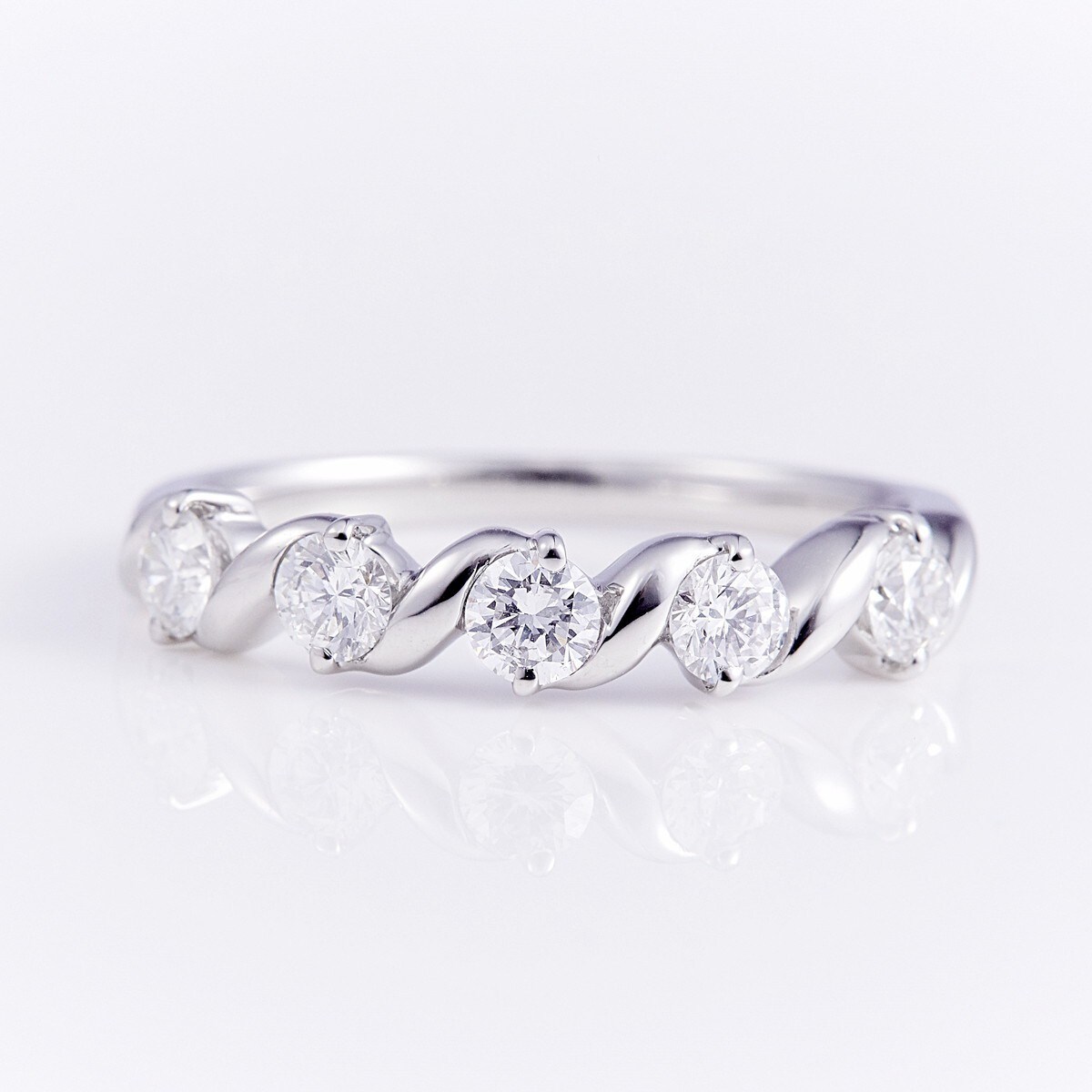 JH157★高級 カナディアンダイヤモンド0.6ct pt950 リング JH157☆高級 カナディアンダイヤモンド0.6ct pt950 リング