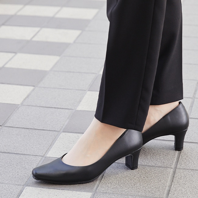 黒 レザー ローファー 約3cmヒール メヌエ Menue スクエアトゥ 3cmヒール コインローファー （1020