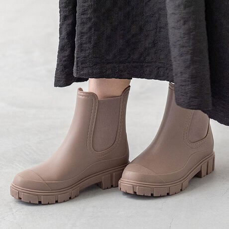 [^:74001]wJ̓āA͑ËȂIIׂ2fUCCu[cxuJA̂͂łȂ...vuCu[cāAǂĂȂ...vȔŶ݂ȂցBJ̓łA͑ËȂBȋCɂA@\ƃfUCǂƂẴCu[coICɓ̃s[XXJ[gɍ킹΁A܂ȉJ̓X^C܂B|Cg1.̃fUCIׂIfUC̓gh̃\bNXu[cƁAԐlC̃TChSAu[c̓IׂIǂ̃fUCEȒPŁAꂳۗ܂BȂ̃X^Cɂ҂̈ꑫƌI2.JňSȊShEh@\fނ^ɓāAŜxɍ̌^^CvA݂񂾂茄Ԃ荞ސSzȂIi7cmShj͂o[fނ͉tɂɁA[ʂŃObv͔QIGꂽHʂwAłɂB3.Hƒڎł荠Ȃ̂ɖNIeB荠ȉi̗ŔACV[YɈĂHƒڎĂ邩BCV[Y𒷔N葱ĂHꂾ炱A肵iۂAȃNIeBĂ܂Bɒ̍HƓ{̑qɂœxisALY≘AsȂmFĂ܂B4.C\[+Č݂ՌzĒnʂȂIꂪƒnʂ̏Ռ_CNgɓ`đɂȂ܂ˁBC\[͖1.4cmAAEg\[͖3cmƌ݂ƒe͂Aɓ`ՌzĔɂIACeXybNV[gy36(23.0cm)zF22.8cm/F8.1cm / F25.5cm / OF14.0cmy37(23.5cm)zF23.4cm/F8.4cm / F26.0cm / OF14.2cmy38(24.0cm)zF24.0cm/F8.7cm / F26.5cm / OF14.5cmy39(24.5cm)zF24.6cm/F9.0cm / F27.0cm / OF14.7cmy40(25.0cm)zF25.2cm/F9.3cm / F27.5cm / OF14.8cmy41(25.5cm)zF25.8cm/F9.6cm / F28.0cm / OF15.0cmOy36(23.0cm)zF22.8cm/F8.1cm / F27.0cm / OF17.5cmy37(23.5cm)zF23.4cm/F8.4cm / F28.0cm / OF18.0cmy38(24.0cm)zF24.0cm/F8.7cm / F29.0cm / OF18.0cmy39(24.5cm)zF24.6cm/F9.0cm / F30.0cm / OF18.0cmy40(25.0cm)zF25.2cm/F9.3cm / F30.0cm / OF18.5cmy41(25.5cm)zF25.8cm/F9.6cm / F31.0cm / OF18.5cm̐TCYɂ͍אS̒ӂ͂炢̐ȂĂ܂A菤ïׁAiKŌ̍܂BQlxɂlB̌C̓t`TCYłBz悭mF̏ゲwBq[̍F3.5cmXg[̍F2.0cmfށFPVCБdʁFV[g37(23.5cm) vF420gO37(23.5cm) vF440gTCYIтɍĂ܂񂩁H_X^btĂ݂܂I^iTCYF22.0cm EIԃTCYFEURO36邢@@36̓^CcƑ͂邭O肷B~ƌCŒBS̓Iɏ_炩Sn͗ǂBiTCYF22.5cm DIԃTCYFEURO36邢@@36͑S̓Iɏ邢AȂB̌CB37͑S̓Iɂ邢BiTCYF23.0cm EIԃTCYFEURO36邢@@36͂߂̂҂B̌CƂ킹B37͑S̓Iɂ邭Â炢BiTCYF23.5cm 2EIԃTCYFEURO37邢@@̌C𗚂Ȃ38̂ق藚BiTCYF24.0cm DIԃTCYFEURO38邢@@38͑҂B肪邢̂ŊyɗB39͑b肪邢BiTCYF24.5cm DIԃTCYFEURO39邢@@39͑S̓Iɏ邢A38͑S̓Iɂ߂̂҂ŁAܐ悪B̌`ɂ͌l܂BX^btz͎QlxɂlB