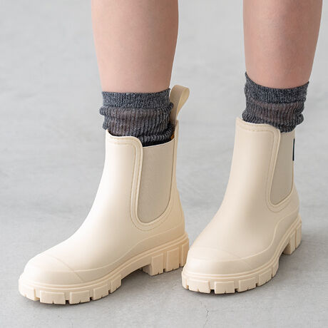 [^:74001]wJ̓āA͑ËȂIIׂ2fUCCu[cxuJA̂͂łȂ...vuCu[cāAǂĂȂ...vȔŶ݂ȂցBJ̓łA͑ËȂBȋCɂA@\ƃfUCǂƂẴCu[coICɓ̃s[XXJ[gɍ킹΁A܂ȉJ̓X^C܂B|Cg1.̃fUCIׂIfUC̓gh̃\bNXu[cƁAԐlC̃TChSAu[c̓IׂIǂ̃fUCEȒPŁAꂳۗ܂BȂ̃X^Cɂ҂̈ꑫƌI2.JňSȊShEh@\fނ^ɓāAŜxɍ̌^^CvA݂񂾂茄Ԃ荞ސSzȂIi7cmShj͂o[fނ͉tɂɁA[ʂŃObv͔QIGꂽHʂwAłɂB3.Hƒڎł荠Ȃ̂ɖNIeB荠ȉi̗ŔACV[YɈĂHƒڎĂ邩BCV[Y𒷔N葱ĂHꂾ炱A肵iۂAȃNIeBĂ܂Bɒ̍HƓ{̑qɂœxisALY≘AsȂmFĂ܂B4.C\[+Č݂ՌzĒnʂȂIꂪƒnʂ̏Ռ_CNgɓ`đɂȂ܂ˁBC\[͖1.4cmAAEg\[͖3cmƌ݂ƒe͂Aɓ`ՌzĔɂIACeXybNV[gy36(23.0cm)zF22.8cm/F8.1cm / F25.5cm / OF14.0cmy37(23.5cm)zF23.4cm/F8.4cm / F26.0cm / OF14.2cmy38(24.0cm)zF24.0cm/F8.7cm / F26.5cm / OF14.5cmy39(24.5cm)zF24.6cm/F9.0cm / F27.0cm / OF14.7cmy40(25.0cm)zF25.2cm/F9.3cm / F27.5cm / OF14.8cmy41(25.5cm)zF25.8cm/F9.6cm / F28.0cm / OF15.0cmOy36(23.0cm)zF22.8cm/F8.1cm / F27.0cm / OF17.5cmy37(23.5cm)zF23.4cm/F8.4cm / F28.0cm / OF18.0cmy38(24.0cm)zF24.0cm/F8.7cm / F29.0cm / OF18.0cmy39(24.5cm)zF24.6cm/F9.0cm / F30.0cm / OF18.0cmy40(25.0cm)zF25.2cm/F9.3cm / F30.0cm / OF18.5cmy41(25.5cm)zF25.8cm/F9.6cm / F31.0cm / OF18.5cm̐TCYɂ͍אS̒ӂ͂炢̐ȂĂ܂A菤ïׁAiKŌ̍܂BQlxɂlB̌C̓t`TCYłBz悭mF̏ゲwBq[̍F3.5cmXg[̍F2.0cmfށFPVCБdʁFV[g37(23.5cm) vF420gO37(23.5cm) vF440gTCYIтɍĂ܂񂩁H_X^btĂ݂܂I^iTCYF22.0cm EIԃTCYFEURO36邢@@36̓^CcƑ͂邭O肷B~ƌCŒBS̓Iɏ_炩Sn͗ǂBiTCYF22.5cm DIԃTCYFEURO36邢@@36͑S̓Iɏ邢AȂB̌CB37͑S̓Iɂ邢BiTCYF23.0cm EIԃTCYFEURO36邢@@36͂߂̂҂B̌CƂ킹B37͑S̓Iɂ邭Â炢BiTCYF23.5cm 2EIԃTCYFEURO37邢@@̌C𗚂Ȃ38̂ق藚BiTCYF24.0cm DIԃTCYFEURO38邢@@38͑҂B肪邢̂ŊyɗB39͑b肪邢BiTCYF24.5cm DIԃTCYFEURO39邢@@39͑S̓Iɏ邢A38͑S̓Iɂ߂̂҂ŁAܐ悪B̌`ɂ͌l܂BX^btz͎QlxɂlB