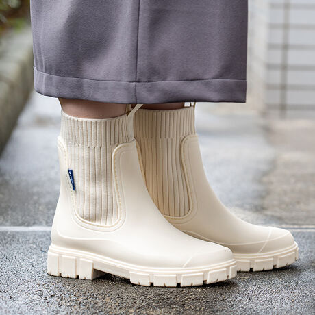 [^:74001]wJ̓āA͑ËȂIIׂ2fUCCu[cxuJA̂͂łȂ...vuCu[cāAǂĂȂ...vȔŶ݂ȂցBJ̓łA͑ËȂBȋCɂA@\ƃfUCǂƂẴCu[coICɓ̃s[XXJ[gɍ킹΁A܂ȉJ̓X^C܂B|Cg1.̃fUCIׂIfUC̓gh̃\bNXu[cƁAԐlC̃TChSAu[c̓IׂIǂ̃fUCEȒPŁAꂳۗ܂BȂ̃X^Cɂ҂̈ꑫƌI2.JňSȊShEh@\fނ^ɓāAŜxɍ̌^^CvA݂񂾂茄Ԃ荞ސSzȂIi7cmShj͂o[fނ͉tɂɁA[ʂŃObv͔QIGꂽHʂwAłɂB3.Hƒڎł荠Ȃ̂ɖNIeB荠ȉi̗ŔACV[YɈĂHƒڎĂ邩BCV[Y𒷔N葱ĂHꂾ炱A肵iۂAȃNIeBĂ܂Bɒ̍HƓ{̑qɂœxisALY≘AsȂmFĂ܂B4.C\[+Č݂ՌzĒnʂȂIꂪƒnʂ̏Ռ_CNgɓ`đɂȂ܂ˁBC\[͖1.4cmAAEg\[͖3cmƌ݂ƒe͂Aɓ`ՌzĔɂIACeXybNV[gy36(23.0cm)zF22.8cm/F8.1cm / F25.5cm / OF14.0cmy37(23.5cm)zF23.4cm/F8.4cm / F26.0cm / OF14.2cmy38(24.0cm)zF24.0cm/F8.7cm / F26.5cm / OF14.5cmy39(24.5cm)zF24.6cm/F9.0cm / F27.0cm / OF14.7cmy40(25.0cm)zF25.2cm/F9.3cm / F27.5cm / OF14.8cmy41(25.5cm)zF25.8cm/F9.6cm / F28.0cm / OF15.0cmOy36(23.0cm)zF22.8cm/F8.1cm / F27.0cm / OF17.5cmy37(23.5cm)zF23.4cm/F8.4cm / F28.0cm / OF18.0cmy38(24.0cm)zF24.0cm/F8.7cm / F29.0cm / OF18.0cmy39(24.5cm)zF24.6cm/F9.0cm / F30.0cm / OF18.0cmy40(25.0cm)zF25.2cm/F9.3cm / F30.0cm / OF18.5cmy41(25.5cm)zF25.8cm/F9.6cm / F31.0cm / OF18.5cm̐TCYɂ͍אS̒ӂ͂炢̐ȂĂ܂A菤ïׁAiKŌ̍܂BQlxɂlB̌C̓t`TCYłBz悭mF̏ゲwBq[̍F3.5cmXg[̍F2.0cmfށFPVCБdʁFV[g37(23.5cm) vF420gO37(23.5cm) vF440gTCYIтɍĂ܂񂩁H_X^btĂ݂܂I^iTCYF22.0cm EIԃTCYFEURO36邢@@36̓^CcƑ͂邭O肷B~ƌCŒBS̓Iɏ_炩Sn͗ǂBiTCYF22.5cm DIԃTCYFEURO36邢@@36͑S̓Iɏ邢AȂB̌CB37͑S̓Iɂ邢BiTCYF23.0cm EIԃTCYFEURO36邢@@36͂߂̂҂B̌CƂ킹B37͑S̓Iɂ邭Â炢BiTCYF23.5cm 2EIԃTCYFEURO37邢@@̌C𗚂Ȃ38̂ق藚BiTCYF24.0cm DIԃTCYFEURO38邢@@38͑҂B肪邢̂ŊyɗB39͑b肪邢BiTCYF24.5cm DIԃTCYFEURO39邢@@39͑S̓Iɏ邢A38͑S̓Iɂ߂̂҂ŁAܐ悪B̌`ɂ͌l܂BX^btz͎QlxɂlB