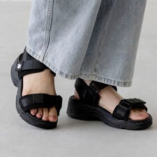 25春夏新作 シンプル 面ファスナー スポーツサンダル