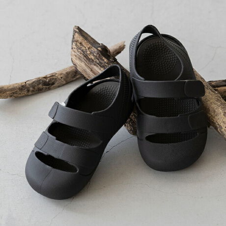 [^:21077]wyĉāAɂDIĂ̑ʂIxǂȃR[fɂANZgɂȂޒWjAXJ[Bq܂̉炵ɈĂ܂IC킹y߂̂ŁA̕L܂B|Cg1.CςI̐ɗD݌vܐ͂藚gD`Bq܂̑̐WÂт̂тƗĂ܂B炩o[fނŁAv蓮IAɂKɉ߂܂B2.ʃt@Xi[AȒPɒEoIXgbv̓y^bƓ\tʃt@Xi[AEƂĂȒPIȂq܂łAłOoIXgbvOƗĴ|CgłB3.ɔGĂvIJAVтɑ劈IuĂ͐VтǁAT_G̋CɂȂ...vȐSzpIɔGĂvȑfނACv[AVтy߂܂IJ̓vIĂTbƐ@ŁAȒPBłɕۂĂ܂B4.ɂĈSȃAEg\[C̉ʂnʂނƂŊɂIɔGꂽnʂłSłBACeXybNTCYy13.5cmzF14.2cm/F6.6cmy14.0cmzF14.7cm/F6.7cmy14.5cmzF15.2cm/F6.8cmy15.0cmzF15.7cm/F6.9cmy15.5cmzF16.2cm/F7.0cmy16.0cmzF16.7cm/F7.1cmy16.5cmzF17.2cm/F7.2cmy17.0cmzF17.7cm/F7.3cmfڃTCÝAC̍̐f[^łB̏ïׁAiKŌ̍܂Bq[̍F1.5cmfށFPVCБdʁF95g16.5cm v_̏ĩTCY^߁@@傫߂̏íu傫߁ṽTCYƂȂĂ܂Bz悭mF̂wBTCYIтɍĂ܂񂩁H_X^btĂ݂܂I^Ȃ̂͂ / iTCY:14.5cm IԃTCY13.5 13.5͑S̓Iɒ悢Ƃ肪҂B14.0͂ƂEĕÂ炻BƑƂɂ҂13.5IԁB 炭 / iTCY:15.5cm IԃTCY15.0 15.0͑͂҂BƂ15.0͕߂AbXgbvʃt@Xi[Ŏ~߂̂ŖȂB14.5͂ܐ̂Đ⏭Ȃ߁BƂƕȂA14.5B 炽 / iTCY:16.5cm IԃTCY16.0 16.0͑Ƃɏ銴邪AƒE邱ƂȂB16.5͂ƂEɂȂB ̌`ɂ͌l܂BX^btz͎QlxɂlB