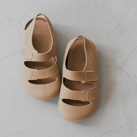 [^:21077]wyĉāAɂDIĂ̑ʂIxǂȃR[fɂANZgɂȂޒWjAXJ[Bq܂̉炵ɈĂ܂IC킹y߂̂ŁA̕L܂B|Cg1.CςI̐ɗD݌vܐ͂藚gD`Bq܂̑̐WÂт̂тƗĂ܂B炩o[fނŁAv蓮IAɂKɉ߂܂B2.ʃt@Xi[AȒPɒEoIXgbv̓y^bƓ\tʃt@Xi[AEƂĂȒPIȂq܂łAłOoIXgbvOƗĴ|CgłB3.ɔGĂvIJAVтɑ劈IuĂ͐VтǁAT_G̋CɂȂ...vȐSzpIɔGĂvȑfނACv[AVтy߂܂IJ̓vIĂTbƐ@ŁAȒPBłɕۂĂ܂B4.ɂĈSȃAEg\[C̉ʂnʂނƂŊɂIɔGꂽnʂłSłBACeXybNTCYy13.5cmzF14.2cm/F6.6cmy14.0cmzF14.7cm/F6.7cmy14.5cmzF15.2cm/F6.8cmy15.0cmzF15.7cm/F6.9cmy15.5cmzF16.2cm/F7.0cmy16.0cmzF16.7cm/F7.1cmy16.5cmzF17.2cm/F7.2cmy17.0cmzF17.7cm/F7.3cmfڃTCÝAC̍̐f[^łB̏ïׁAiKŌ̍܂Bq[̍F1.5cmfށFPVCБdʁF95g16.5cm v_̏ĩTCY^߁@@傫߂̏íu傫߁ṽTCYƂȂĂ܂Bz悭mF̂wBTCYIтɍĂ܂񂩁H_X^btĂ݂܂I^Ȃ̂͂ / iTCY:14.5cm IԃTCY13.5 13.5͑S̓Iɒ悢Ƃ肪҂B14.0͂ƂEĕÂ炻BƑƂɂ҂13.5IԁB 炭 / iTCY:15.5cm IԃTCY15.0 15.0͑͂҂BƂ15.0͕߂AbXgbvʃt@Xi[Ŏ~߂̂ŖȂB14.5͂ܐ̂Đ⏭Ȃ߁BƂƕȂA14.5B 炽 / iTCY:16.5cm IԃTCY16.0 16.0͑Ƃɏ銴邪AƒE邱ƂȂB16.5͂ƂEɂȂB ̌`ɂ͌l܂BX^btz͎QlxɂlB