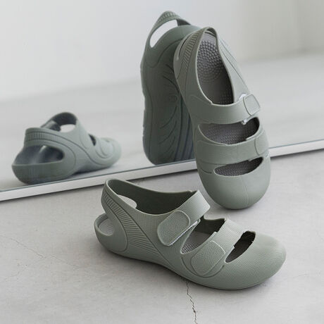 [^:21077]wyĉāAɂDIĂ̑ʂIxǂȃR[fɂANZgɂȂޒWjAXJ[Bq܂̉炵ɈĂ܂IC킹y߂̂ŁA̕L܂B|Cg1.CςI̐ɗD݌vܐ͂藚gD`Bq܂̑̐WÂт̂тƗĂ܂B炩o[fނŁAv蓮IAɂKɉ߂܂B2.ʃt@Xi[AȒPɒEoIXgbv̓y^bƓ\tʃt@Xi[AEƂĂȒPIȂq܂łAłOoIXgbvOƗĴ|CgłB3.ɔGĂvIJAVтɑ劈IuĂ͐VтǁAT_G̋CɂȂ...vȐSzpIɔGĂvȑfނACv[AVтy߂܂IJ̓vIĂTbƐ@ŁAȒPBłɕۂĂ܂B4.ɂĈSȃAEg\[C̉ʂnʂނƂŊɂIɔGꂽnʂłSłBACeXybNTCYy13.5cmzF14.2cm/F6.6cmy14.0cmzF14.7cm/F6.7cmy14.5cmzF15.2cm/F6.8cmy15.0cmzF15.7cm/F6.9cmy15.5cmzF16.2cm/F7.0cmy16.0cmzF16.7cm/F7.1cmy16.5cmzF17.2cm/F7.2cmy17.0cmzF17.7cm/F7.3cmfڃTCÝAC̍̐f[^łB̏ïׁAiKŌ̍܂Bq[̍F1.5cmfށFPVCБdʁF95g16.5cm v_̏ĩTCY^߁@@傫߂̏íu傫߁ṽTCYƂȂĂ܂Bz悭mF̂wBTCYIтɍĂ܂񂩁H_X^btĂ݂܂I^Ȃ̂͂ / iTCY:14.5cm IԃTCY13.5 13.5͑S̓Iɒ悢Ƃ肪҂B14.0͂ƂEĕÂ炻BƑƂɂ҂13.5IԁB 炭 / iTCY:15.5cm IԃTCY15.0 15.0͑͂҂BƂ15.0͕߂AbXgbvʃt@Xi[Ŏ~߂̂ŖȂB14.5͂ܐ̂Đ⏭Ȃ߁BƂƕȂA14.5B 炽 / iTCY:16.5cm IԃTCY16.0 16.0͑Ƃɏ銴邪AƒE邱ƂȂB16.5͂ƂEɂȂB ̌`ɂ͌l܂BX^btz͎QlxɂlB