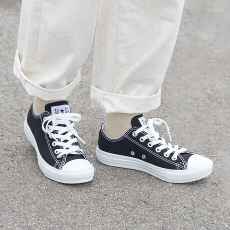 [^:62007]wԃI[X^[jŌyʃfoI ALL STAR LIGHTx1917NȗꑱĂI[X^[jŌyʂ̃I[X^[CgoIg₷ԃfUC͂̂܂܂ɂɗSnƎg₷ǋ1łB|Cg1.jŌyʁIEVAڃAEg\[C𑽂܂EVAfނgpAEg\[i{j̓Ŝ݂gp̂ɔׂĂȂyʁI悭gXj[J[炱yŕ̂ꂵI2.ʋCƃNbVɗDꂽC\[C\[i~j̓I[vZ\̂ߒʋCƃNbVɗDĂ܂B3.D݂őIׂI[nCJbgfUCfUC̓[JbgƃnCJbg2^CvBD݂R[fɍ킹ĎRɑIׂ܂BJ[VvŎg₷FWJŃR[f̕L܂BACeXybNTCYy22.5cmzF23.5cm/F8.0cmy23.0cmzF24.0cm/F8.1cmy23.5cmzF24.5cm/F8.2cmy24.0cmzF25.0cm/F8.3cmy24.5cmzF25.5cm/F8.4cmy25.0cmzF26.0cm/F8.5cmy25.5cmzF26.5cm/F8.6cmy26.0cmzF27.0cm/F8.7cmy26.5cmzF27.5cm/F8.8cmy27.0cmzF28.0cm/F8.9cm̐TCYɂčאS̒ӂ͂炢̐ȂĂ܂A菤ïׁAiKŌ̍܂BQlxɂlBTCYIтɍĂ܂񂩁H_X^btĂ݂܂I^iTCYF22.0cm EIԃTCYF22.5邢@@22.5͑邢CRŒ߂ĒΑ͂b肪҂BiTCYF22.5cm DIԃTCYF22.5邢@@22.5͑S̓Iɂ҂B23.0͍b͕RŒĖȂ邪A邢BiTCYF23.0cm EIԃTCYF23.5邢@@23.5͑S̓IɂƂ肪߂̂҂B23.0͑S̓IɂƂ肪Ȃ߂̂҂B80fj[^CcƗ邪߂̌CƋɂȂ肻BiTCYF23.5cm 2EIԃTCYF24.0邢@@L߂̑Ȃ̂23.5͂ܐ肪ĒԗƒɂȂ肻B24.0͂藚BiTCYF24.0cm DIԃTCYF24.5邢@@24.5͑ܐ҂B24.0͑BiTCYF24.5cm DIԃTCYF24.5邢@@25.0͑S̓Iɏ邢ǌCR߂ΖȂB24.5͑ܐ悪Ă̂őI΂ȂB̌`ɂ͌l܂BX^btz͎QlxɂlB