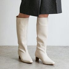 メヌエ(menue)のプレートヒールロングブーツ