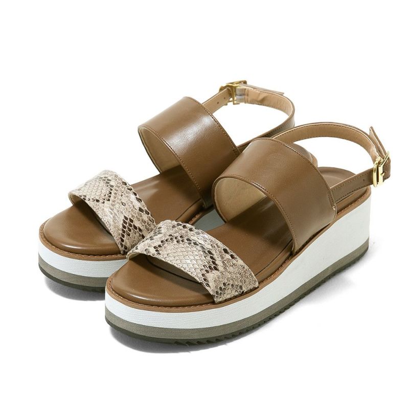 厚底サンダル ストラップサンダル