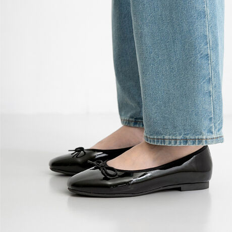 [^:11329]wufreelyvV[YŕL茩 4E XNGAgD oGV[Y xwfreelyit[[jxV[Yɂ茩oGV[YԓIuȂTCY𖳗藚đɂȂĂ܂vuLł߂ȂIvȕL̐QlɍꂽA₷ƃIVwfreelyxV[YI؂񂱂̃oGV[ÝA肩킢XNGAgDɎdグ܂B|Cg1.L藚ÎȂfUCL̑KŃLCɌ邽߁ApfUCŗSn͉KBbɂՂƂA[߂̗ő傫Ȃ悤Ă܂B2.XƉKȃXNGAgD悢px̃XNGAgD͂ܐ߂ɐ݌vċyBXNGAgD͎w̌`ɉ₷瑫ɂsSBLCڂȈۂɎdオ܂B3.Sn̗ǂǋCjO~Ƒʂ̃CjOi̐njɂPUivjgpĂƂSnɁBw̓ܐ敔̓X|Ŵӂӂ킵bVfނACꂽ肵ĂɂȂɂłB4.ɂ tBbĝ炩n₳tBbgɂȂ悤AAbp[i\̐njɂ͏_炩n̗pBւ̕S炵AuԂ瑫ɓ݂܂B5.ՌzĂ2d̍NbVEVANbṼC\[i~jAɂ镉ׂyBԕĂoɂXgXt[ɁBTCYIтɍĂ܂񂩁H_X^btĂ݂܂I^͂܂ / iTCY:23.5cmy2Ez IԃTCY24.0 24.0͑͂͂Ƃ肠Bܐ̂Đ10mmł藚B23.5͑͂̓sb^BLc߂Ȃ̂24.0IԁB ͂Ȃ / iTCY:24.5cmy2Ez IԃTCY24.5 24.0͂ܐ͂Lc߂̑̓sb^Bܐ̂Đ5mmB24.5͑S̓IɊɂyɗB24.0͂Lc߂Ȃ̂24.5IԁB ̌`ɂ͌l܂BX^btz͎QlxɂlBACeXybNTCYy22.0cmz(،^)F22.9cm/(،^)F7.9cmy22.5cmz(،^)F23.4cm/(،^)F8.0cmy23.0cmz(،^)F23.9cm/(،^)F8.1cmy23.5cmz(،^)F24.4cm/(،^)F8.2cmy24.0cmz(،^)F24.9cm/(،^)F8.3cmy24.5cmz(،^)F25.4cm/(،^)F8.4cmy25.0cmz(،^)F25.9cm/(،^)F8.5cmy25.5cmz(،^)F26.4cm/(،^)F8.6cmy26.0cmz(،^)F26.9cm/(،^)F8.7cmy26.5cmz(،^)F27.4cm/(،^)F8.8cmfڃTCÝAC̃Xg(،^)̃f[^łB̏ïׁAiKŌ̍܂Bq[̍F1cmfށFv^@ەБdʁF190gCYF4Ey@\zF y y y NbV  NbV 炩 _炩 Ȑ ɂȂ ₷ Ȃ ɂ 傫TCY TCYyV[zF JWAs gx A s W[ f[g ł o JtF VbsO  OL ItBX ItBXJWA rWlX N[g  d dp E Ep ʋ d U }C }  } q qA O O fC[  ig g ʗ yfUCzF oGV[Y pvX tbgV[Y ؂񂱃pvX tbgpvX ؂񂱌C ₷y߃J[zF  zCg  ubN D O[  uE