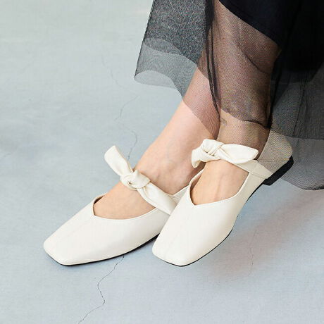 [^:11294]w{OĂƂ𓥂ł3wayIC킹ăAWȃpvXxb̃{͂O\ŁACƍ킹Ă킢R݂ȃAWŗႤIƂ𓥂Ńou[VɂVJbgŊÂȂfUCɁBx[VbNȍƔɉăghł킢炵sNTepӂ܂B|Cg1.Iȍb{͎O\Ib{͊ȒPɎO\I{̗Lő͋̕Cς̂ł̓̋CňۂɁI2.炩Abp[łƂ𓥂łIAbp[i\̐nj͂炩̗̂pĂ邽߁AG聝IƂ𓥂łႢ܂I3.Б155gƂƂĂyʁIy͎ɕБ155gƁAqtƓyIĂ銴oȂAɂ߂܂BACeXybNTCYy21.5cmz(،^)F22.3cm/(،^)F7.6cmy22.0cmz(،^)F22.8cm/(،^)F7.7cmy22.5cmz(،^)F23.3cm/(،^)F7.8cmy23.0cmz(،^)F23.8cm/(،^)F7.9cmy23.5cmz(،^)F24.3cm/(،^)F8.0cmy24.0cmz(،^)F24.8cm/(،^)F8.1cmy24.5cmz(،^)F25.3cm/(،^)F8.2cmy25.0cmz(،^)F25.8cm/(،^)F8.3cmy25.5cmz(،^)F26.3cm/(،^)F8.4cmy26.0cmz(،^)F26.8cm/(،^)F8.5cmfڃTCÝAC̃Xg(،^)̃f[^łB̏ïׁAiKŌ̍܂Bq[̍F1.0cmfށFv^@ەБdʁF155g23.5cm vCYF2ETCYIтɍĂ܂񂩁H_X^btĂ݂܂I^iTCYF22.0cm EIԃTCYF22.0邢@@22.0͂ܐ悪⋿ɂ݂Ȃ]ڗȂ̂ŖȂBtbgJo[Ȃ22.5IтBiTCYF22.5cm DIԃTCYF22.5邢@@22.5͑S̓Iɂ҂B̌Cō킷ꍇ23.0IтBiTCYF23.0cm EIԃTCYF24.0邢@@24.0ɂ߂AXgbv̂ŒE邱Ƃ͂ȂB23.5͗ȂƂ͂ȂS̓IɂƂ肪ȂBiTCYF23.5cm 2EIԃTCYF23.5邢@@23.5݂͌̂CƏ邪_炩̂œ݂B24.0͂藚BiTCYF24.0cm DIԃTCYF24.5邢@@24.5͑͂҂Bew̒ܐ悪̂CɂȂxBܐ15mm]BiTCYF24.5cm DIԃTCYF25.0邢@@25.0͑S̓Iɏɂb̃XgbvŌŒ肳ĕ₷B24.5͑S̓Iɂ߂̂҂ő͂B̌`ɂ͌l܂BX^btz͎QlxɂlB