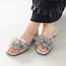 25春夏新作 スクエアトゥ チュールフリル フラットサンダル