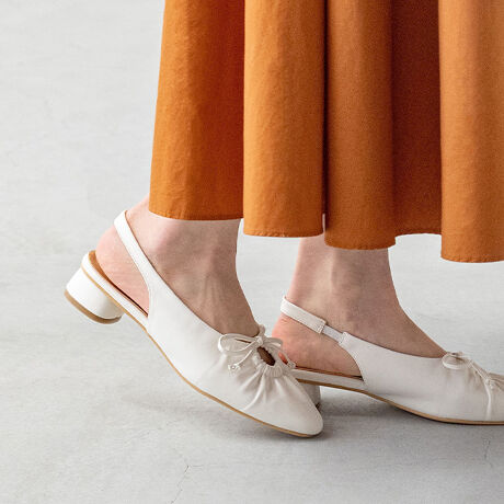 [^:13992]w킢̒ɑlۂꂽA邭킢oGRApvXxO猩ƃANZg̃MU[ƃ{ŃtF~jȈۂłA납猩ƒ悢̃obNXgbvőlۂBɂėlXȃC[W炷AMbvy߂lq̂߂1Ɏdグ܂B|Cg1.MU[~{ő̃ANZgAbp[i\̐nj̓MU[ƃ{ŃtF~jȈۂŃANZgɂI{͖DĂ̂łقǂȂĈSI2.납猩ƂȈۂւƂ̓obNXgbvɂȂĂ邽߁ApIVɌ܂܂BobNXgbv̓StŁAƂɒ悭tBbĝꂵ|CgB3.̗ǂCjOƃC\[ꂽuԂ犴AȂ߂炩Ŕ̗ǂCjOi̐njƋzt悤ȃC\[BԗĂĂKȗSnȂ̂ꂵIACeXybNTCYy22.5cmz(،^)F24.2cm/(،^)F7.6cmy23.0cmz(،^)F24.7cm/(،^)F7.7cmy23.5cmz(،^)F25.2cm/(،^)F7.8cmy24.0cmz(،^)F25.7cm/(،^)F7.9cmy24.5cmz(،^)F26.2cm/(،^)F8.0cmy25.0cmz(،^)F26.7cm/(،^)F8.1cmfڃTCÝAC̃Xg(،^)̃f[^łB̏ïׁAiKŌ̍܂Bq[̍F3.0cmfށFvБdʁF185g23.5cm vCYF2ETCYIтɍĂ܂񂩁H_X^btĂ݂܂I^iTCYF22.0cm EIԃTCYF23.0邢@@23.0͂ƃXgbv邢Eł͂ȂB22.5͂ƃXgbv͂҂肾Œɂ̂őI΂ȂBiTCYF22.5cm DIԃTCYF22.5邢@@22.5͑S̓Iɂ҂B23.0͑肪邭AO肷BiTCYF23.0cm EIԃTCYF23.5邢@@23.5͑͂₫߂Ă邤ɓ݂B24.0͑邢ߕƂƃXgbvEBiTCYF23.5cm 2EIԃTCYF23.5邢@@23.5͂҂B24.0͂Ƃ5mm]̂ƂƃXgbv߁BiTCYF24.0cm DIԃTCYF24.5邢@@24.5͑͂ƃXgbv҂B24.0͂ƃXgbvđIׂȂBiTCYF24.5cm DIԃTCYF24.5邢@@24.5͂҂B25.0͂Ƃ5mm]̂ƂƃXgbv߁B̌`ɂ͌l܂BX^btz͎QlxɂlB