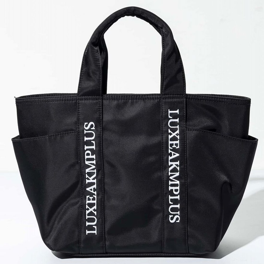 【完売品】LUXEAKMPLUS リュクスエイケイエムプラス トートバッグ LUXEAKMPLUS(リュクスエイケイエムプラス)ゴルフ ロゴトートバッグ
