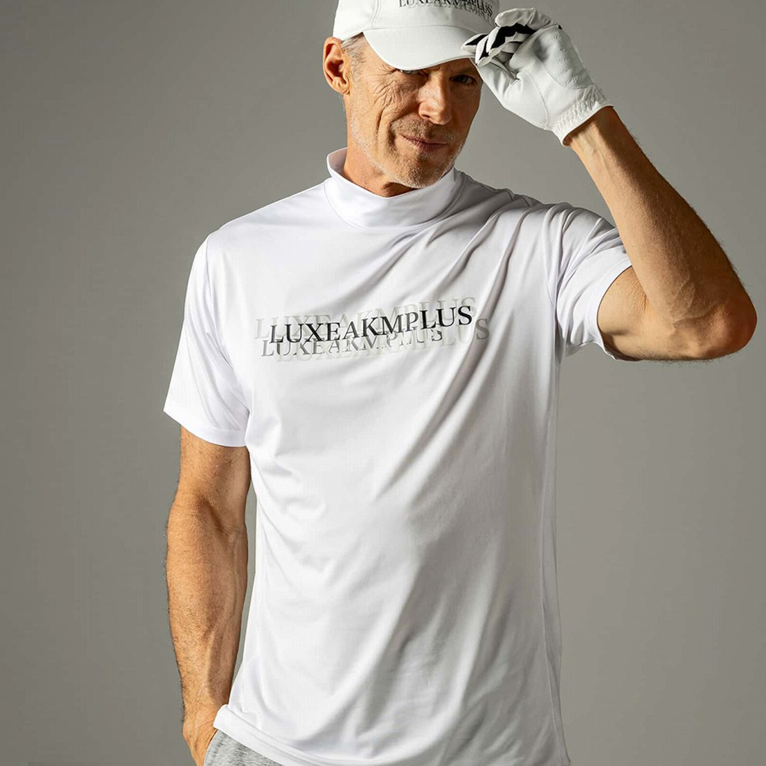 LUXEAKMPLUS ゴルフ マルチロゴモックネック半袖Tシャツ