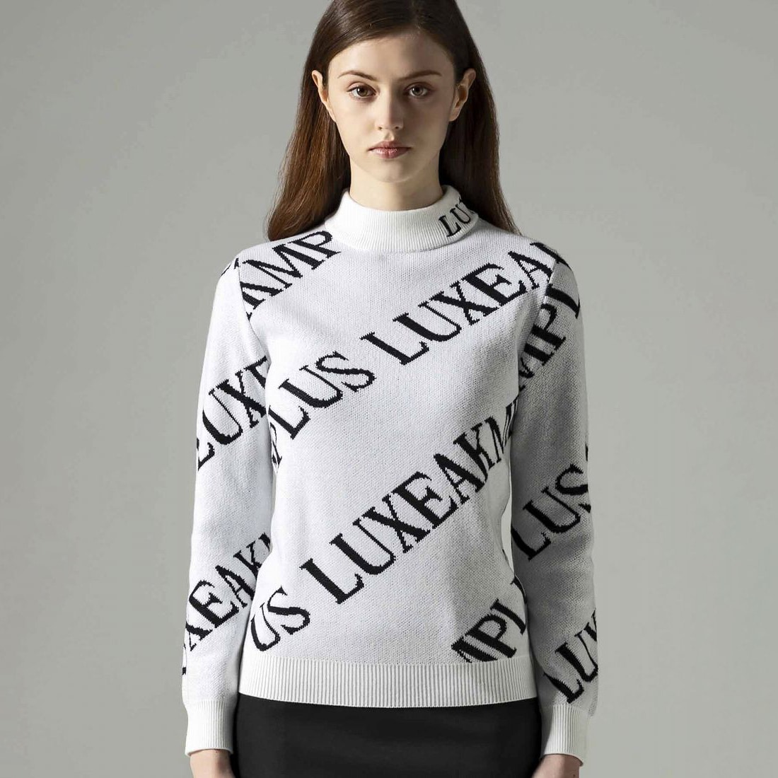 [}C]St SbNlbNjbg/NXGCPCGvXiLUXEAKMPLUSj white