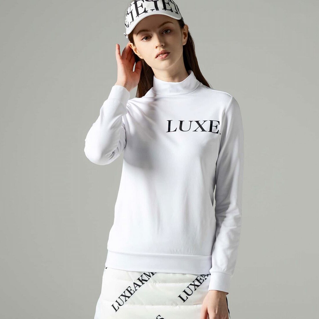 [}C]LUXE AKM PLUS St 򃍃SbNlbNTVc/NXGCPCGvXiLUXEAKMPLUSj white