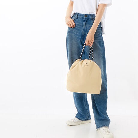 [^:5501PI0140195]PICONE ACCESSORIƎiՂ̃S|CgɂȂg[gobNBlC̃[vłB[͂Q̑eʃTCYBeʂȂyʂȂ̂Œʋ΂ʊw̕ig͂AsobOƂĂp܂Bו͌|ɂȂ2way^CvȂ̂ŕ֗łBɂ͏łI[v|Pbg2ƃt@Xi[t|Pbg1tBJ͋ВdlŒgɂ`ɂôňSłB|PbgFFI[v~2,t@Xi[t~1