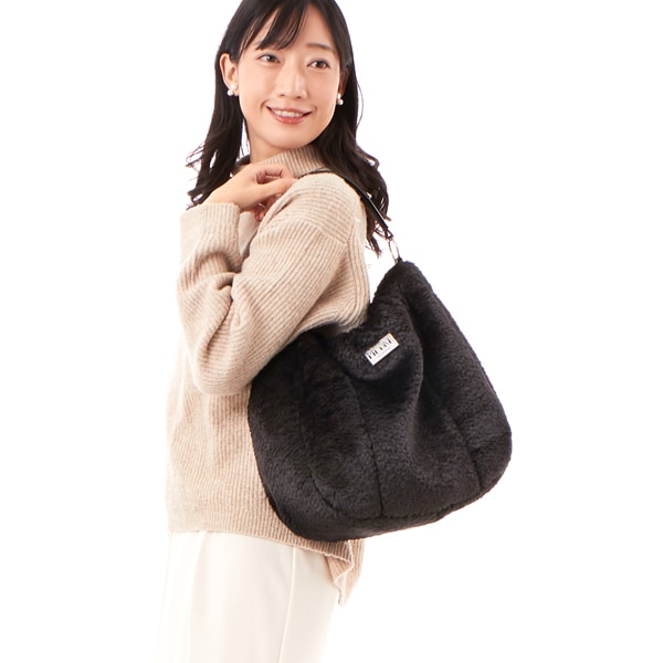 [�}���C]�s�b�R�[�l �A�`�F�b�\�[�� �t�@�[�g�[�g�o�b�N/�s�b�R�[�l�E�A�b�`�F�b�\�[���iPICONE ACCESSORI�j �u���b�N