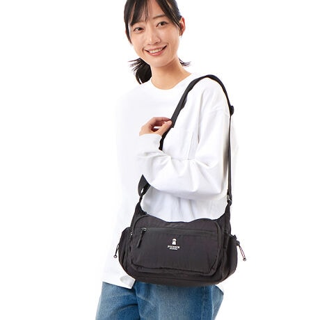 [^:5501PI0450101]oɕ֗ȏ߃TCY̐lCuhPICONE ACCESSORĨ|CgvgꂽV_[obOłB킸232gƂƂɂŷŁA₨UȂǂ̓g◷sȂǂɂXXłB̂ɃtBbg₷_炩ȑfނgpĂ̂ŁAȂgpB|Pbg񂠂Aו𐮗ڂĎ[邱Ƃo܂Bɂ͏łI[v|Pbg2ƃt@Xi[t|Pbg1AOOʂɃt@Xi[|Pbg2Awʂɂ̓t@Xi[|Pbg1BTChɂ̓h[XgO|PbgEꂼɂ܂BJ̓t@Xi[dlŒgɂ̂ňSłB VvŌyʂ̃V_[obO͕LNɂĝŁAv[gMtgɂXXłB|PbgFFI[v~2,t@Xi[t~1 OFwʁGt@Xi[t~1,TChGh[XgO|Pbg~2,OʁGt@Xi[t~2