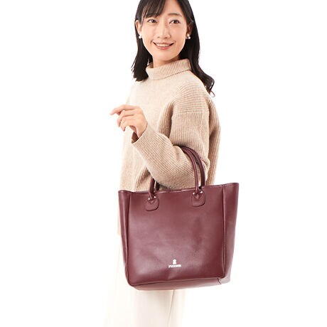 [^:5501PI0570183]㎿Ȗ{vgplCuhPICONE ACCESSORĨnhobOBiȃU[obOɂ肰ȂA`rIvgȃobOłB̂lfUCŃrWlXV[tH[}͂gĥlptHJWAɂfUCBA4TCYeʂȂA킸400Iv𔖂ƂŁÃTCY̖{vobOƂĂ͋̌y܂B}OlbgJłƏołA傫JĒg₷֗łBɂ͏łI[v|Pbg2ƃt@Xi[t|Pbg1tBdłvCx[gł劈􂵂ꂭAVvfUC̃U[obO̓v[gMtgɂXXłB|PbgFFI[v~2,t@Xi[t~1