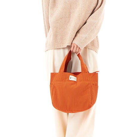 [^:5501PI0580123]̊̂v[cfނJWAɂȂ肷Ȃyʃg[gobOBPICONE ACCESSORĨuh^OȁÂoɃsb^ȃTCỸnhobOBRpNgɌAzAX}[gtHA|[`ȂǕi̕KiAybg{g}C{gcɓ邵Ƃ[́B킸158gƂƂɂŷŁA₨UȂǂ̓g◷sȂǂɂXXłBɂ͏łI[v|Pbg2At@Xi[t|Pbg1tBOTChɂ̓I[v|PbgEꂼɂ܂BJ̓t@Xi[dlŒgɂ̂ňSłB ǂȃR[fBl[gɂ킹₷ubNEx[WBH~̃R[fBl[g̍Fɂ҂ȃIWEJ[L̂SFWJBMtgv[gɂœKłB|PbgFFI[v~2,t@Xi[t~1@OFTChGI[v~2