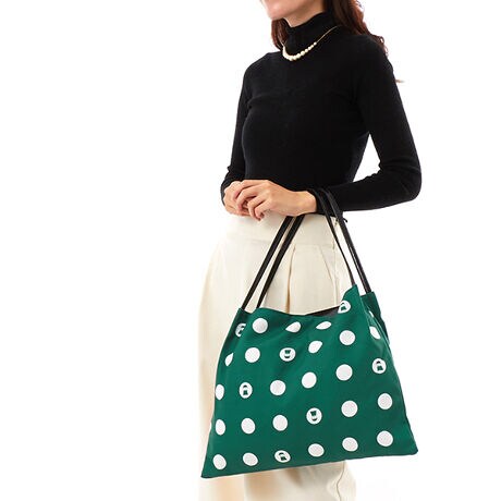 [^:5501PI0350153]oCJ[ȃJWAȈۂ̃g[gobOłB[͂QŁAA4TCYۂeʃTCYBeʂȂ266ƌyʂȂ̂Œʋ΂ʊw̕igɂp܂Bו|ŎĂ̂ŕ֗łBɂ͏łI[v|Pbg2ƃt@Xi[t|Pbg1tBJ͒}Olbg~ߎdlŒgɂ̂ňSłBFI[v~2,t@Xi[t|Pbg~1