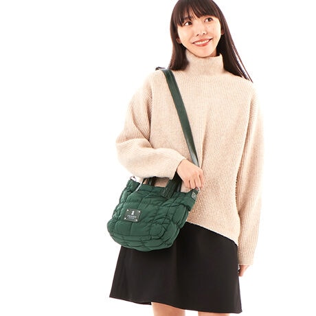 [^:5501PI0650153]gh̃|R|Rfނ킢lCuhPICONE ACCESSORĨV_[obOłBՂƗ̊̂|bvR[nŁAłȂꊴ̂obOłBV_[xgƍ킹Ă킸278gƂƂɂŷŁA₨UȂǂ̓g◷sȂǂɂXXłBЂ̓TCY\ŁA|ł΂ߊ|łgp܂B܂O\Ȃ̂ŁAD݂ɉănhobOƂĂg܂BRpNgɌĂ}`̂Ŏ[͔Q̂fނAiŃGKgȈۂŁAȃV[ŃX^CÕ|CgɂȂACełBɂ͏łI[v|Pbg1ƃt@Xi[t|Pbg1tŕ֗łB|Pbg FI[v~1,t@Xi[t~1