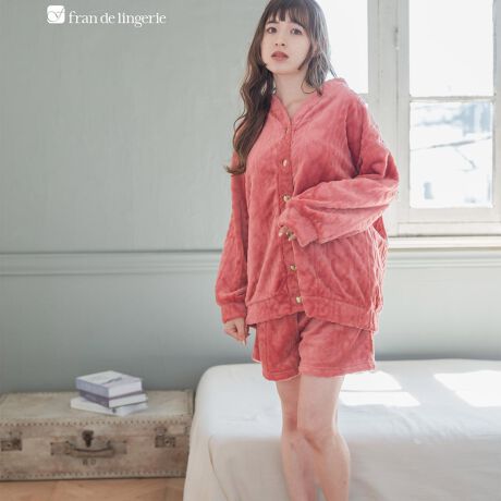 [^:mf014w2511][^ԁFmf014w2511]-- ӂyĒgmemory fleece ([t[X) --yĒgAӂt[X̓bNX^C̖hɂ҂BJ[fUCLxȃtfWF[̐lC̓~̂pW}memory fleece ([t[X)V[YłB-- J[fBKV[gpc --n[g̃{^₫ƍiꂽL[gȃJ[fBKƃV[gpc̃ZbgAbvB̂\bNXAO̒^Cṽ\bNX⃌MXȂǂƃR[fBl[gy߂fUCB{gX͕֗ȃ|PbgtĂ܂BiFmemory fleece ([t[X SJ㉺Zbg)TCYWJF M-Lfލ\ : |GXe 100%i : ӂyĒgmemory fleece ([t[X) F{ YF @@[TCY: M-L]----------------------cm(O/): 66cm: 53gcm: 55.5ŏcm: 49ҏcmiO/j: 32/37҉cm: 64cm: 65cm: 65EGXgcm: 62~110qbvcm: 104