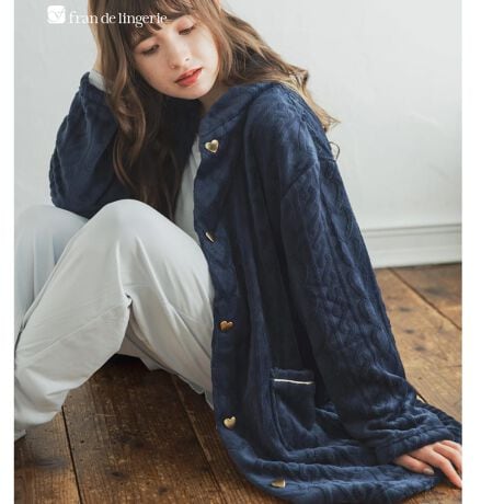 [^:mf022w2511][^ԁFmf022w2511]-- ӂyĒgmemory fleece ([t[X) --yĒgAӂt[X̓bNX^C̖hɂ҂BJ[fUCLxȃtfWF[̐lC̓~̂pW}memory fleece ([t[X)V[YłB-- pW}ɃvXAOKE --ql̐琶܂ꂽpW}̏ɂƉHD邠EFABӂӂ̃t[XpW}͒ȂǒgHD~Ƃւ̃v[gƂĂn╿ŃfB[X⃁ỸZbgAbv̂łR[fy߂܂BiFmemory fleece ([t[X KE)TCYWJF M-Lfލ\ : |GXe 100%i : ӂyĒgmemory fleece ([t[X) F{ YF @@[TCY: M-L]----------------------cm(O/): 82cm: 52gcm: 61ŏcm: 50cm: 64